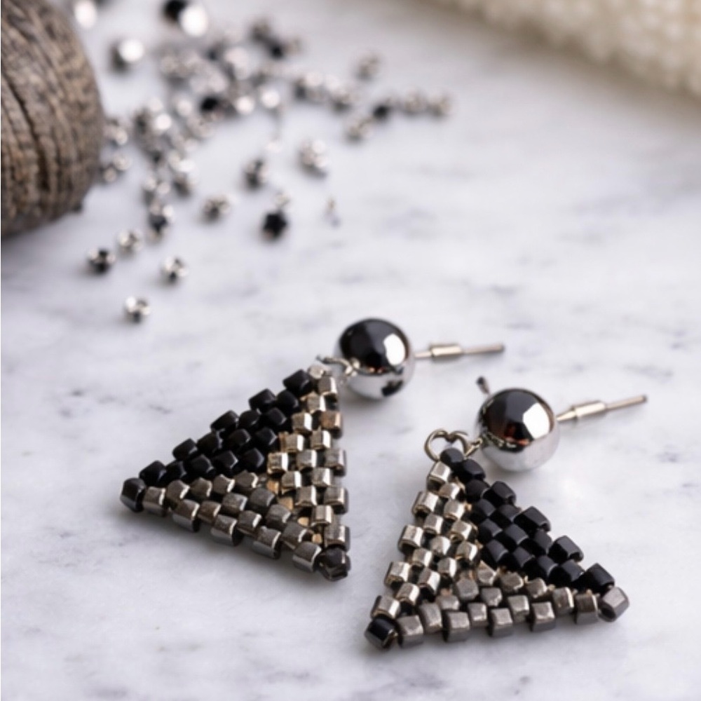 Geometric Beaded Triangle Earrings – Handmade Minimalist Studs - Picture 3 of 4